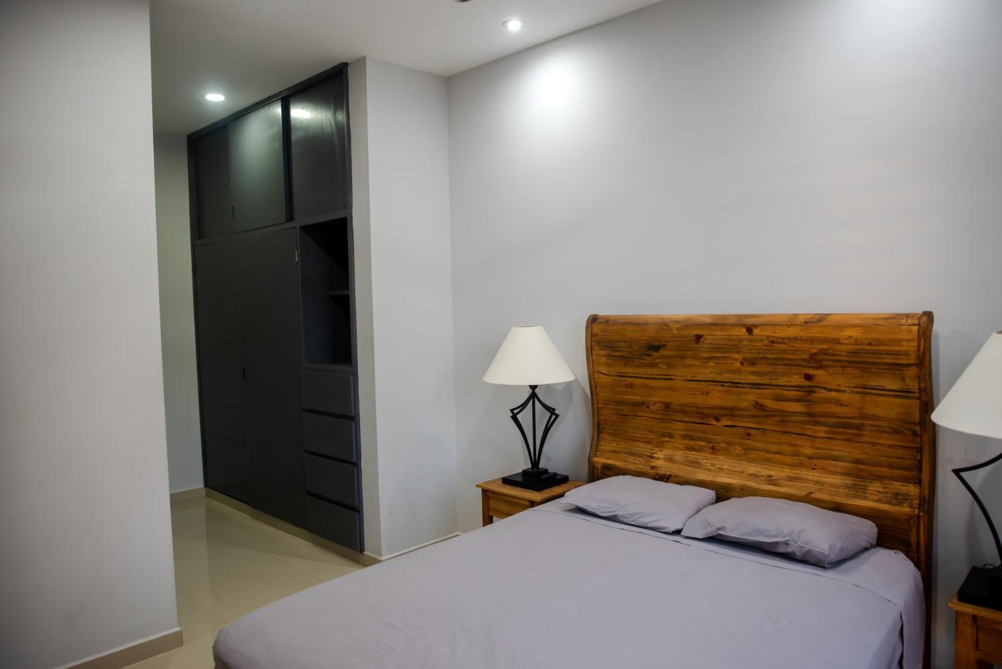 2Br/2Ba Condo 1 Block To Ocean! - Unit 3 Масатлан Экстерьер фото